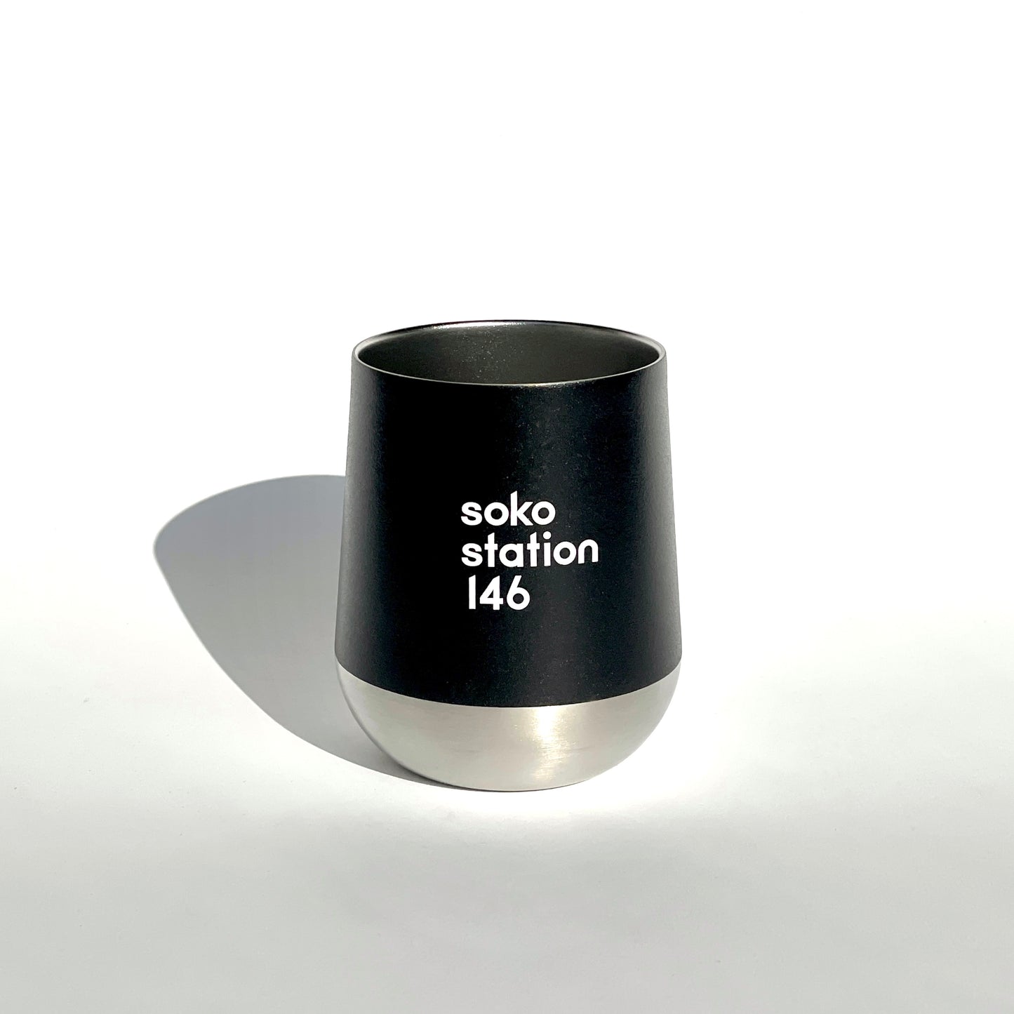 soko station 146のオリジナルステンレスカップの黒。